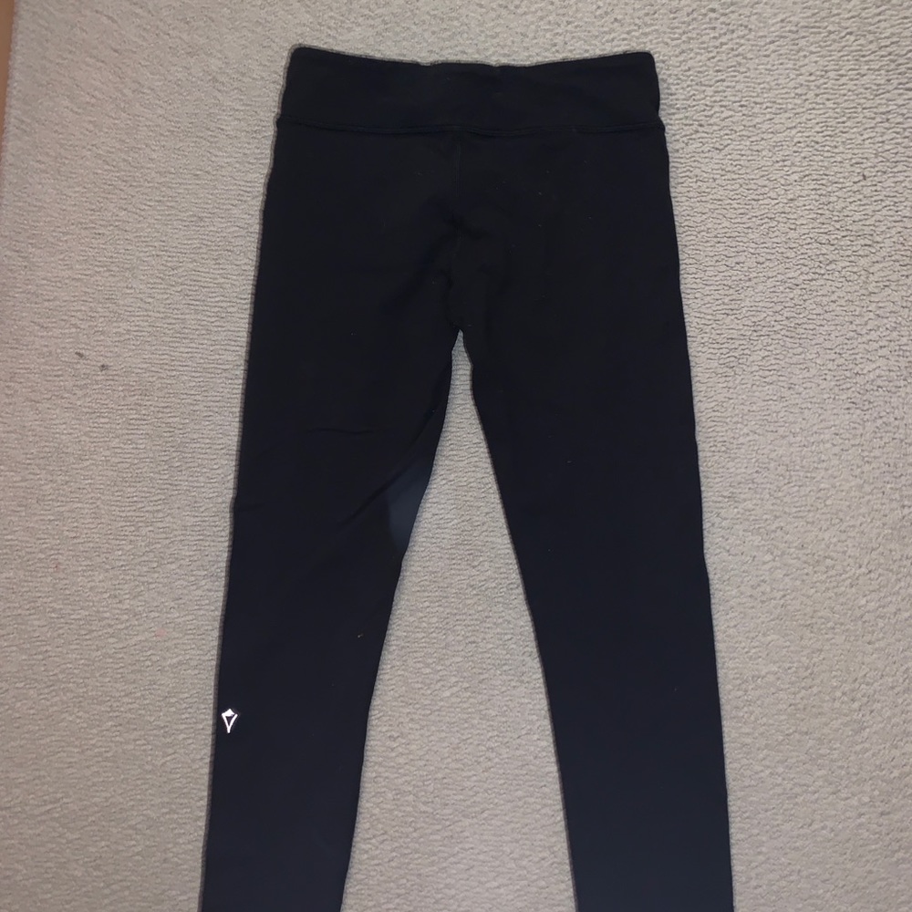 Ivivva black leggings